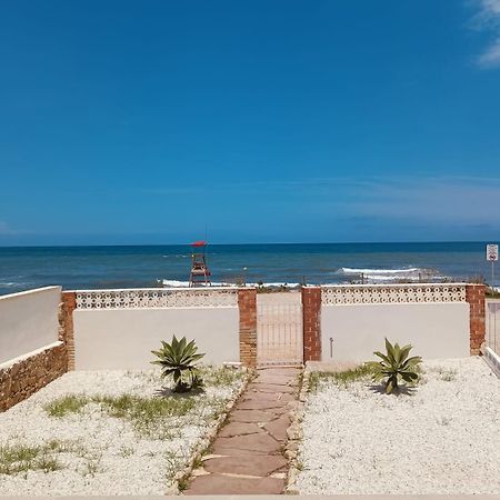 Vistas Y Terraza Panoramica Frente Al Mar En Denia, Las Rotas Екстериор снимка