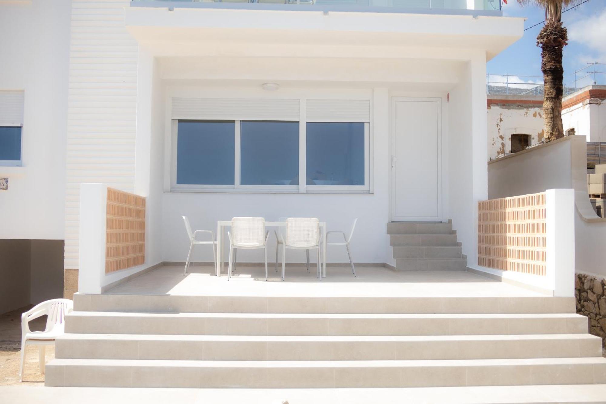Vistas Y Terraza Panoramica Frente Al Mar En Denia, Las Rotas Екстериор снимка