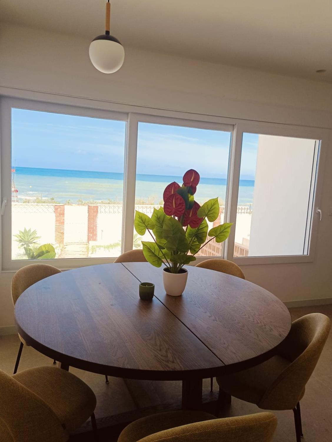 Vistas Y Terraza Panoramica Frente Al Mar En Denia, Las Rotas Екстериор снимка